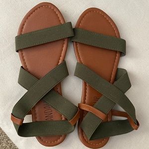 Sandalup Sandals
